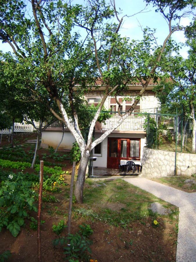 Apartment Carmen Cavle Bagian luar foto